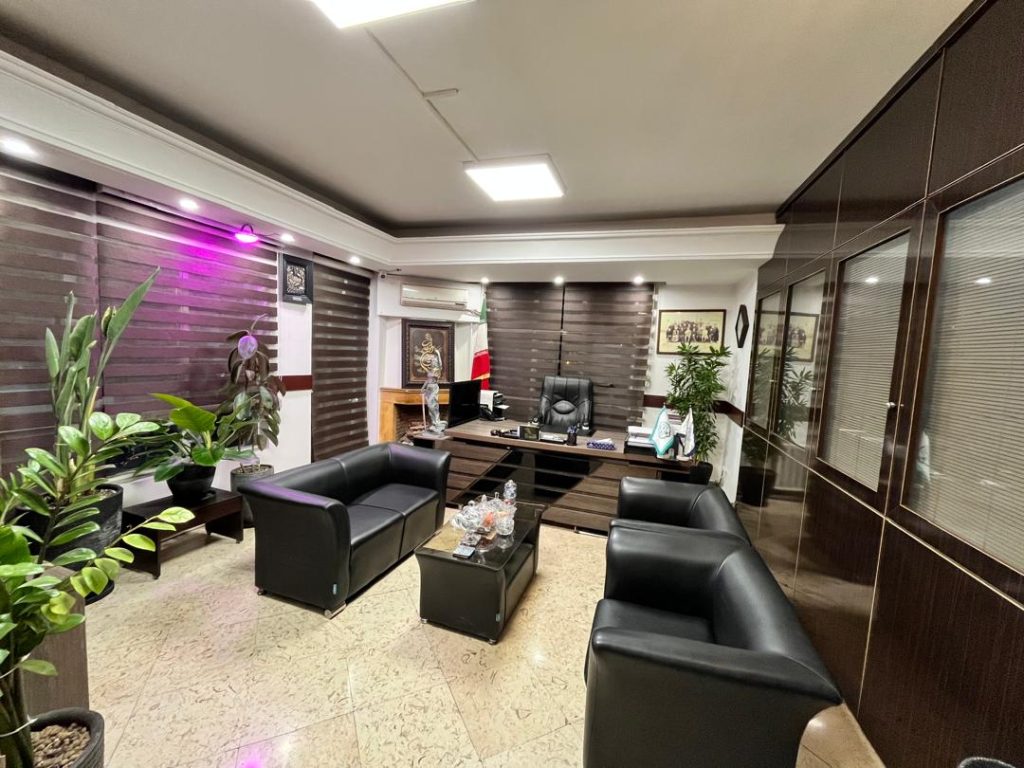 محسن دباغی وکیل پایه یک دادگستری برای طلاق توافقی و خانواده با تعرفه مناسب در تهران شهرک غرب