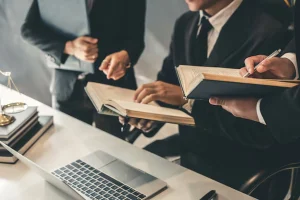 محسن دباغی وکیل پایه یک دادگستری در تهران سعادت آباد