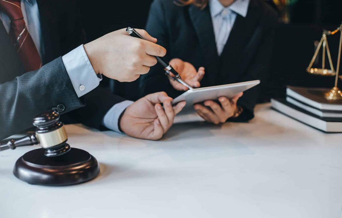 محسن دباغی وکیل پایه یک دادگستری با تجربه بالا در تهران نیاوران